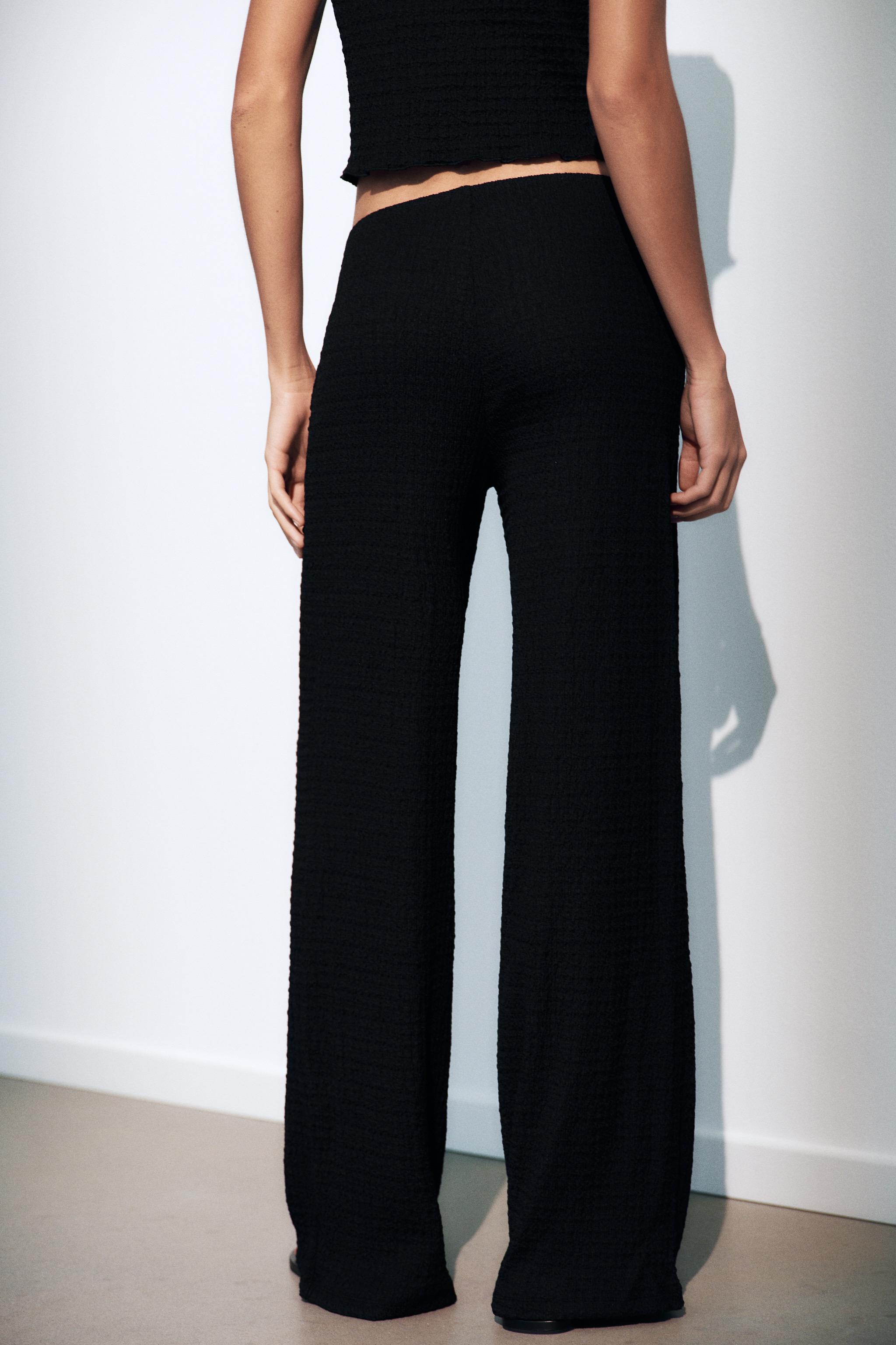 TEXTURED STRAIGHT LEG PANTS